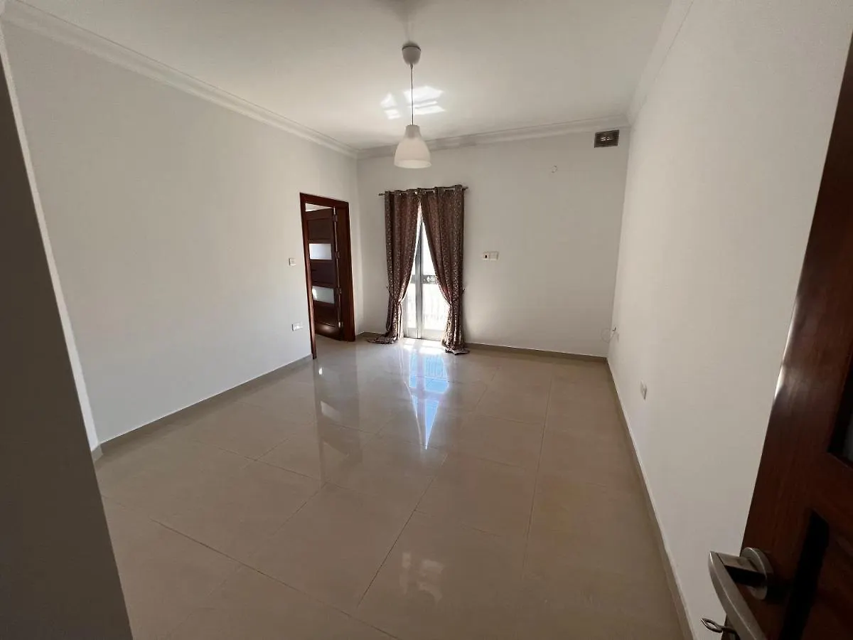 Apartment Superb 3 Bedroom Maisonette In Naxxar